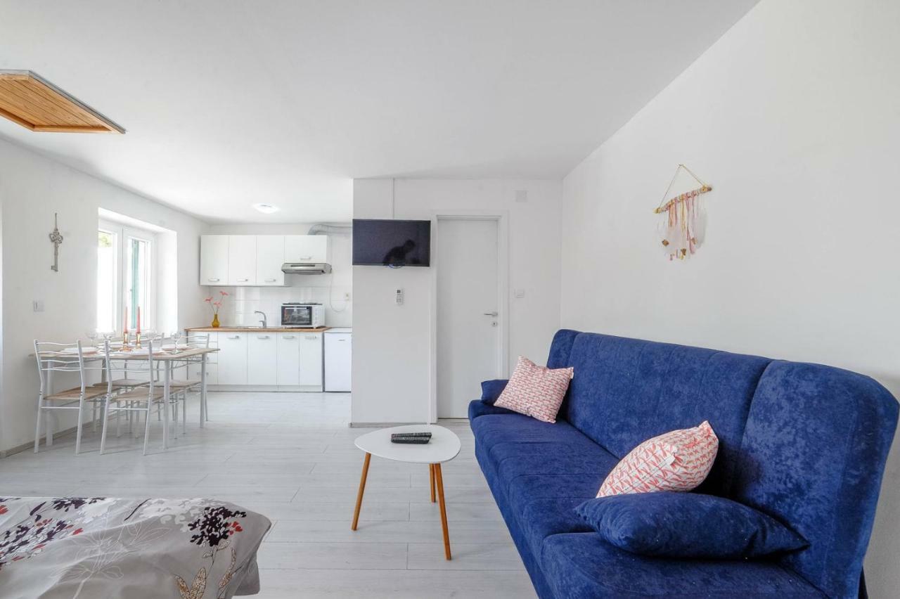 Apartments Nada Tribunj  Ngoại thất bức ảnh
