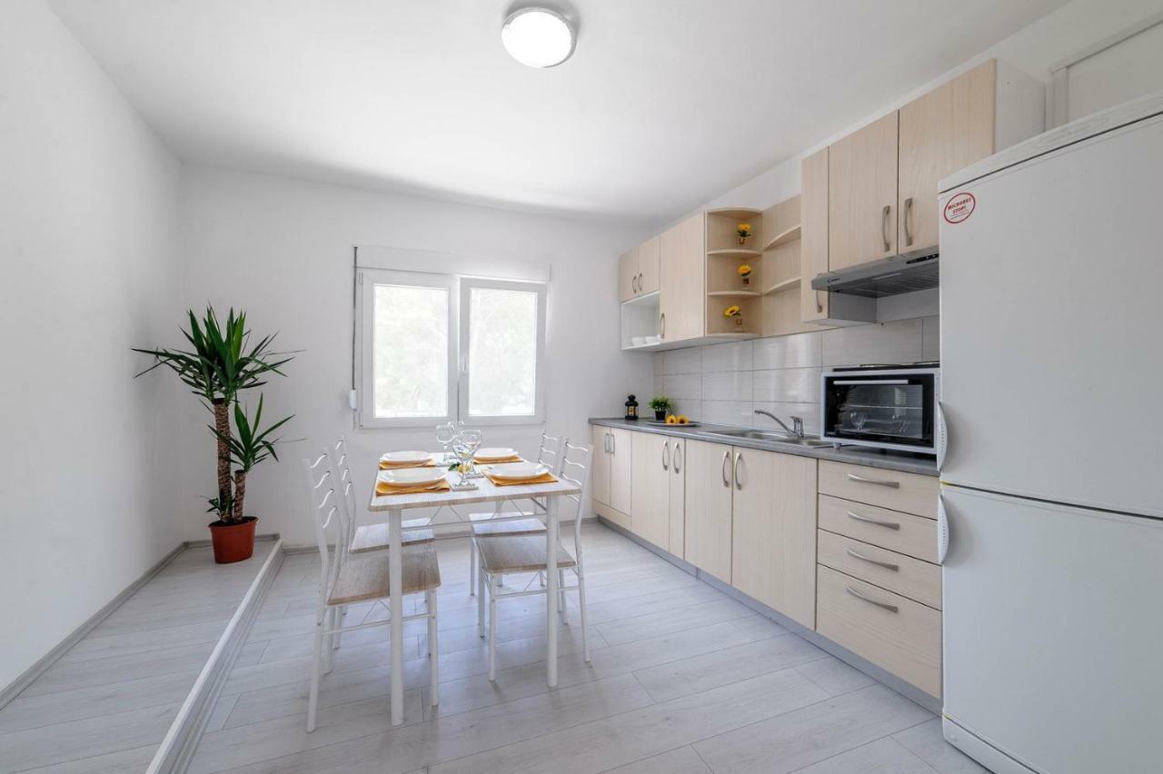 Apartments Nada Tribunj  Ngoại thất bức ảnh