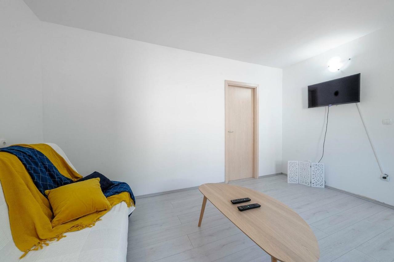 Apartments Nada Tribunj  Ngoại thất bức ảnh