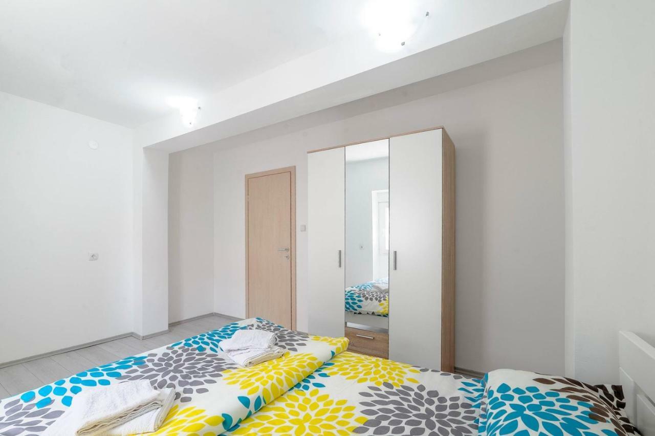 Apartments Nada Tribunj  Ngoại thất bức ảnh