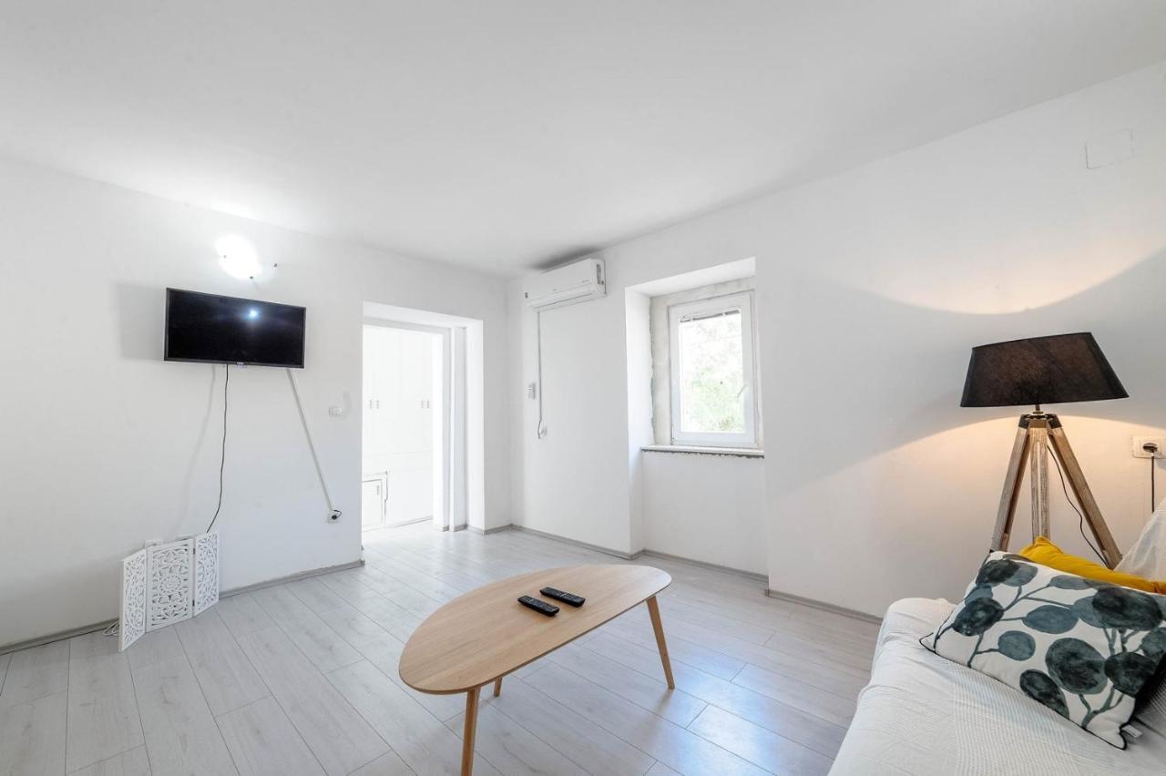 Apartments Nada Tribunj  Ngoại thất bức ảnh